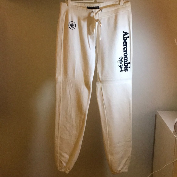 abercrombie & fitch sweatpants